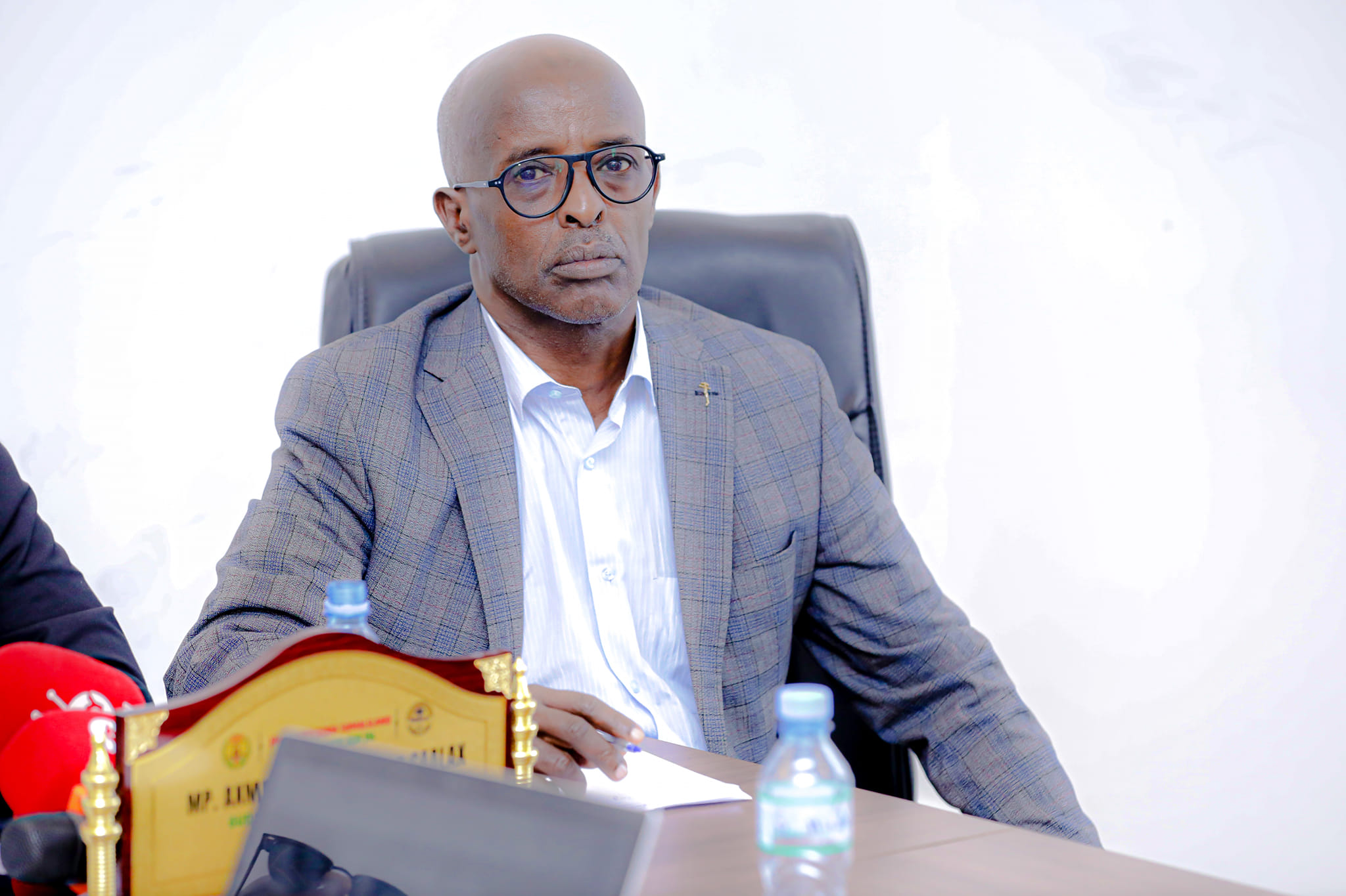 Parliament Member Image